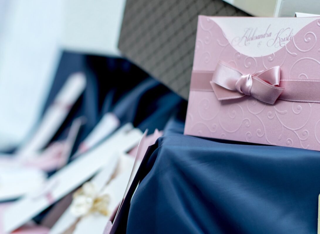 Invitatii nunta simple si elegante