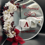 Suport verighete personalizat – model oglinda cu flori si perle 07